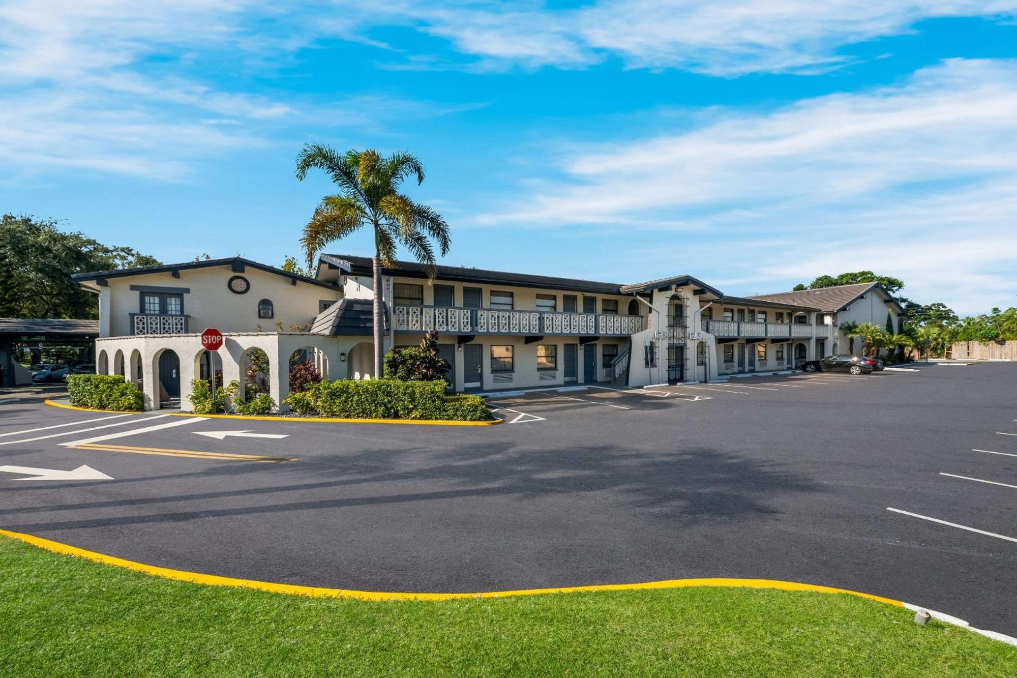 Quality Inn & Suites Altamonte Springs Orlando-North Exteriör bild